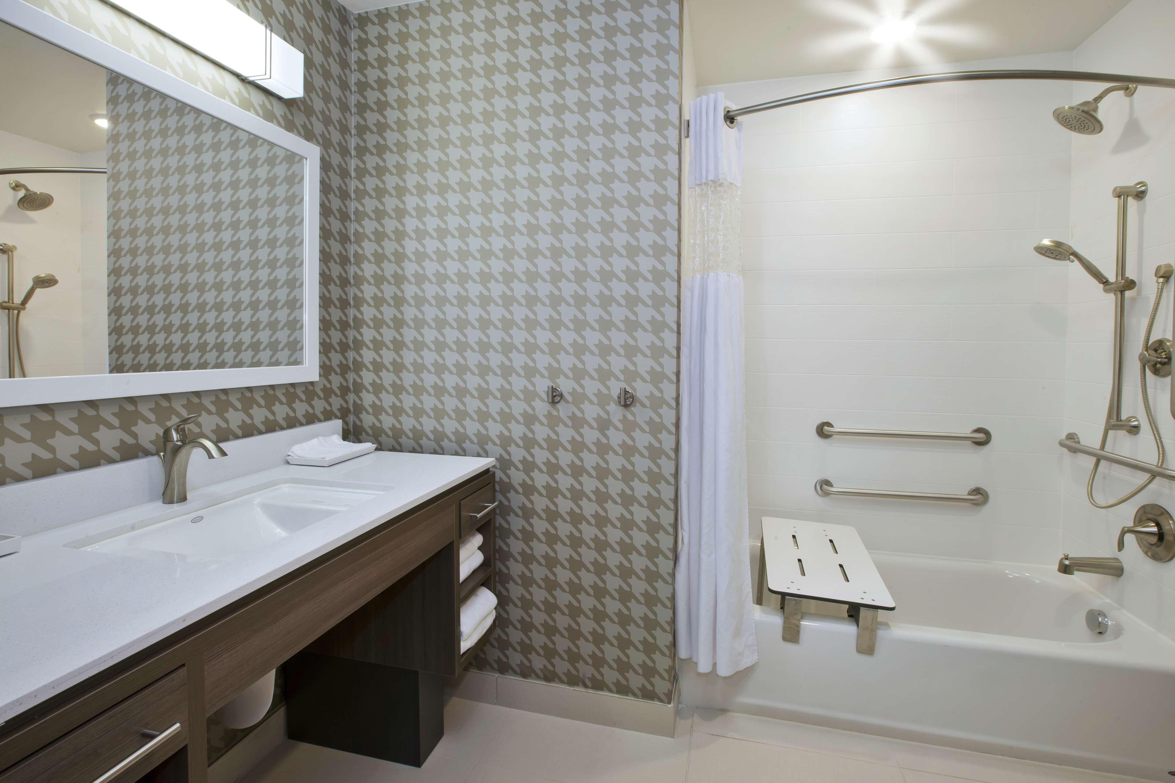 Home2 Suites By Hilton West Bloomfield, Mi Farmington Hills Exterior foto
